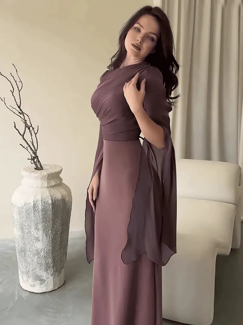 أناقة محتشمة بلمسة عصرية: فساتين سواريه بتصميم ملتف وتطريز ورود. حجاب وأناقة أنثوية في السهرات: فساتين كريب بأكمام طويلة وتفاصيل ورود. فساتين سواريه محجبات شيك: تصميم ملتف وقماش ناعم وتطريز ورود أنيق. فساتين سواريه محجبات من قماش الستان الناعم بأكمام طويلة